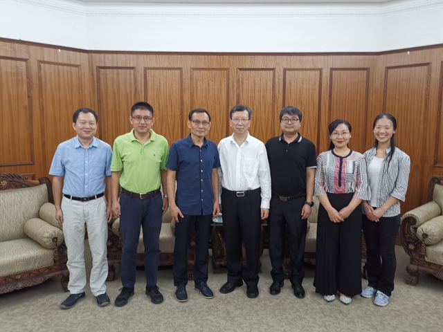 http://www.wyxy.snnu.edu.cn/__local/8/8D/34/62996E7D8DBB0AE614275DBE669_AA2C3DC9_34A91.jpg
